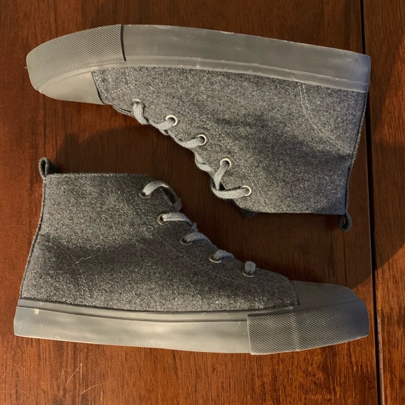 Joe Fresh Boys Grey Wool Blend Hi-Top Sneakers, size 5 - Picture 2 of 6